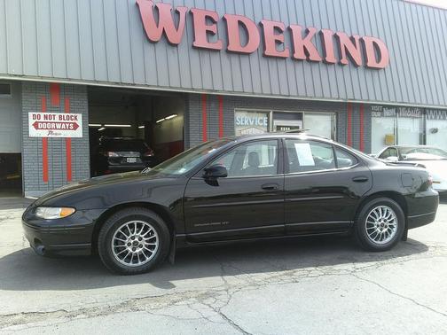 Black 2001 Pontiac Grand Prix GT