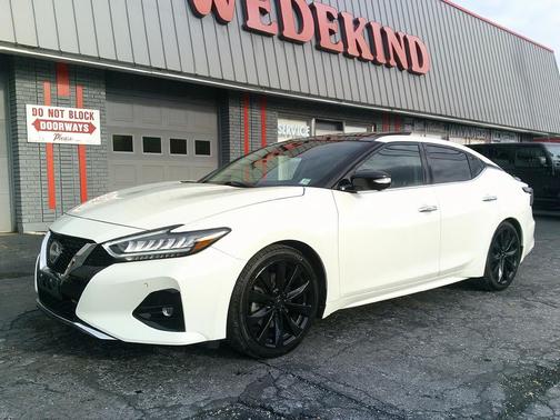 2023 Nissan Maxima 3.5 Platinum