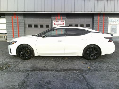 2023 Nissan Maxima 3.5 Platinum