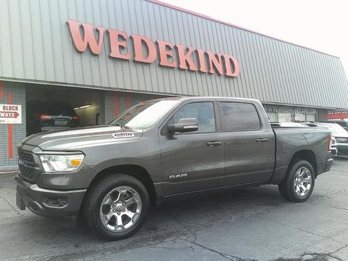 Granite Crystal Metallic Clearcoat 2022 RAM 1500 Big Horn/Lone Star