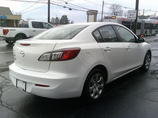 2012 Mazda Mazda3 i Sport