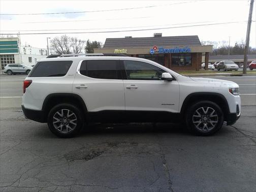 2023 GMC Acadia AWD SLT