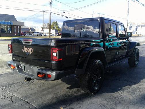 2022 Jeep Gladiator Mojave 4x4