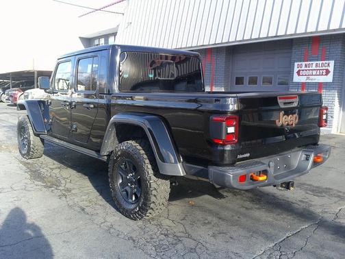 2022 Jeep Gladiator Mojave 4x4