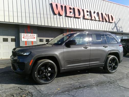 2023 Jeep Grand Cherokee Altitude