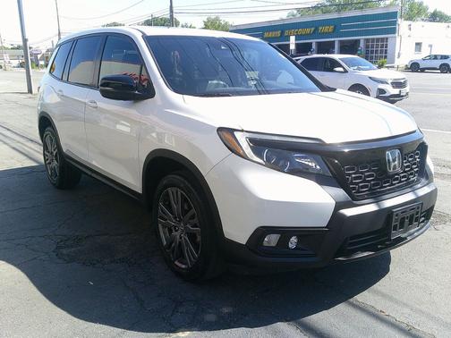 Platinum White Pearl 2020 Honda Passport AWD EX-L
