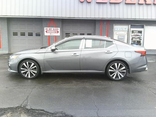 2019 Nissan Altima 2.5 SR