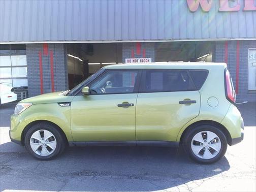 2015 Kia Soul Base