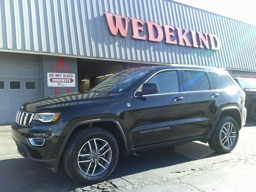2020 Jeep Grand Cherokee Laredo