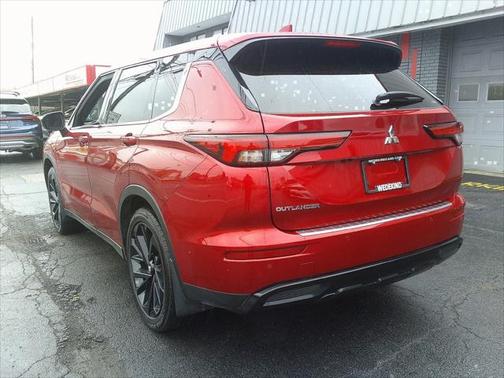 2022 Mitsubishi Outlander Black Edition S-AWC