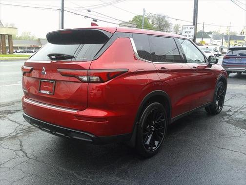 2022 Mitsubishi Outlander Black Edition S-AWC