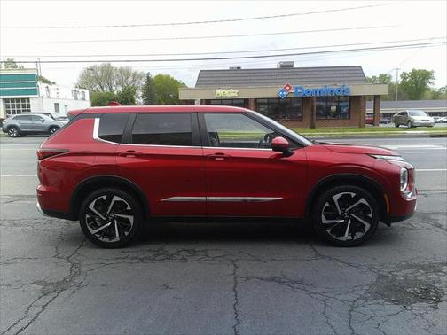 2022 Mitsubishi Outlander Black Edition S-AWC