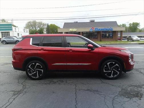 2022 Mitsubishi Outlander Black Edition S-AWC