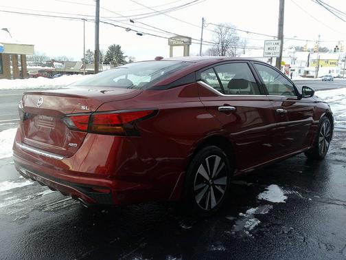 2022 Nissan Altima 2.5 SL