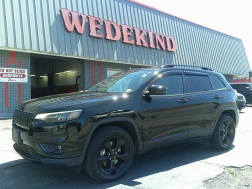 Diamond Black Crystal Pearlcoat 2020 Jeep Cherokee Latitude Plus
