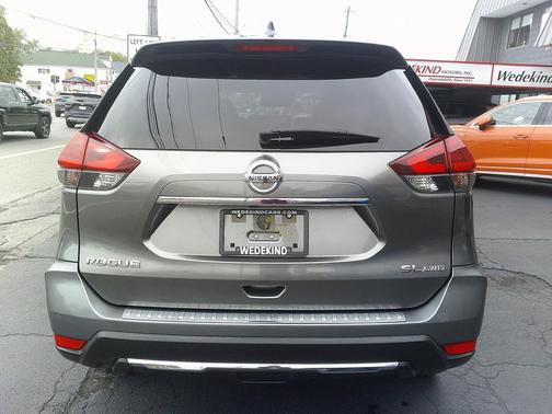 2018 Nissan Rogue SL