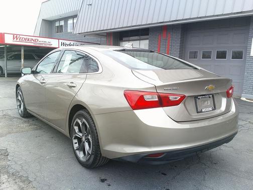 Mineral Gray Metallic 2023 Chevrolet Malibu FWD 1LT