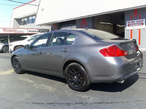 2012 INFINITI G25x Base