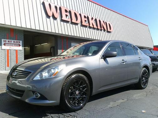 2012 INFINITI G25x Base