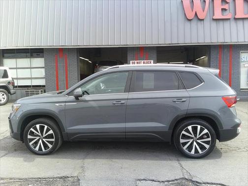 2022 Volkswagen Taos 1.5T SE
