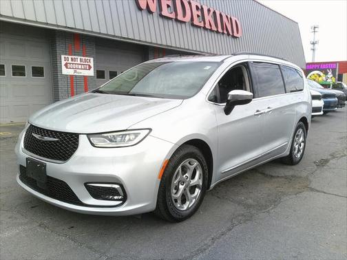 2023 Chrysler Pacifica Limited