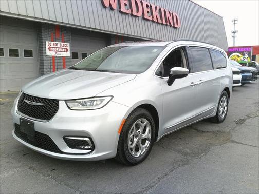 2023 Chrysler Pacifica Limited