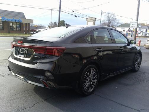2022 Kia Forte GT-Line