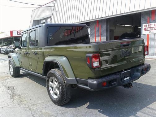 2021 Jeep Gladiator Sport