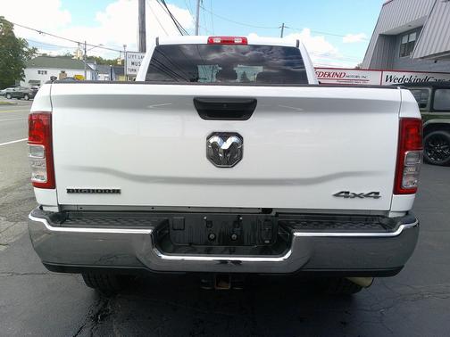 2024 RAM 2500 Big Horn Crew Cab 4x4 6'4' Box