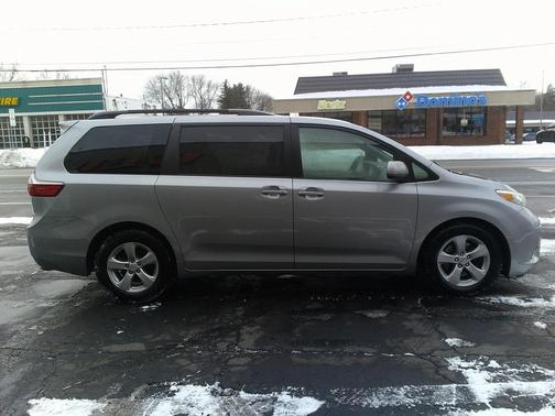 2015 Toyota Sienna 