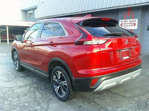 2024 Mitsubishi Eclipse Cross SE