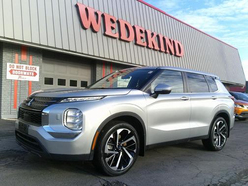 2022 Mitsubishi Outlander ES 2.5 S-AWC