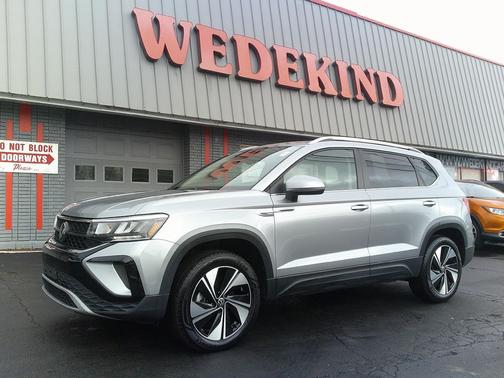 2024 Volkswagen Taos 1.5T SE