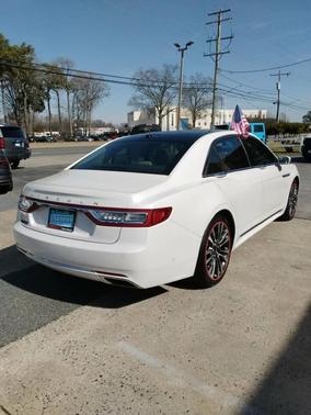 2017 Lincoln Continental Reserve AWD