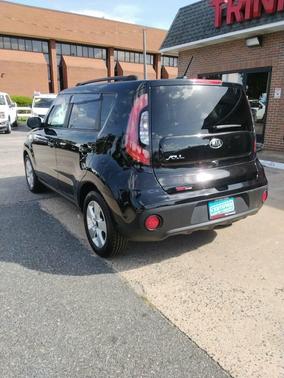 2017 Kia Soul Base