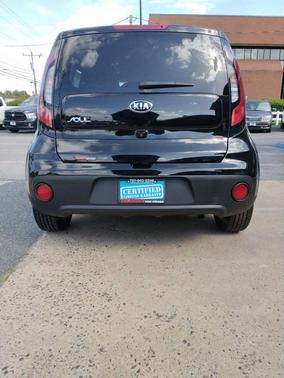 2017 Kia Soul Base