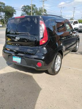 2017 Kia Soul Base