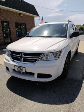 Vice White 2020 Dodge Journey SE Value