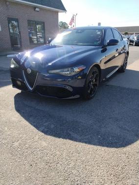 2017 Alfa Romeo Giulia Ti
