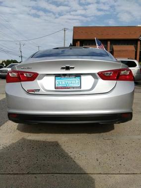 Silver Ice Metallic 2022 Chevrolet Malibu 1LS