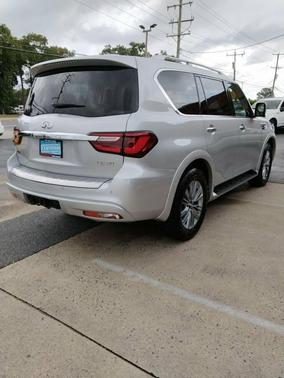 2021 INFINITI QX80 Luxe