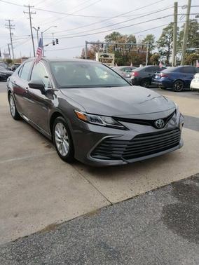 2024 Toyota Camry LE