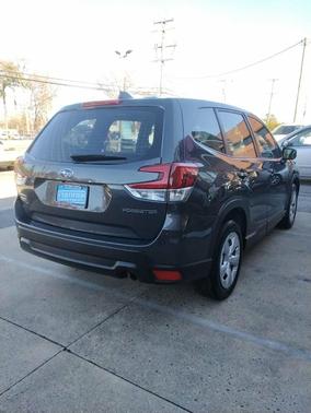 2023 Subaru Forester Base