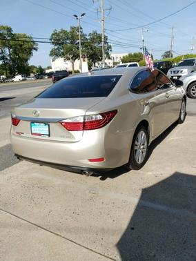 Satin Cashmere Metallic 2014 Lexus ES 350 Base