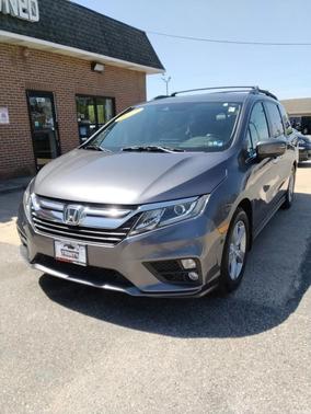 Modern Steel Metallic 2018 Honda Odyssey EX-L