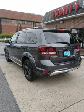Granite Pearlcoat 2020 Dodge Journey Crossroad