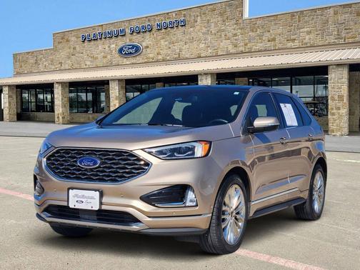2020 Ford Edge Titanium