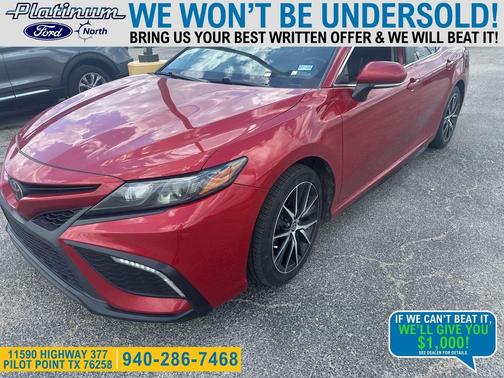Supersonic Red 2022 Toyota Camry SE
