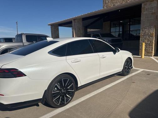 2023 Honda Accord Hybrid Touring