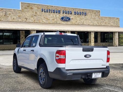 Oxford White 2026 Ford Maverick XLT